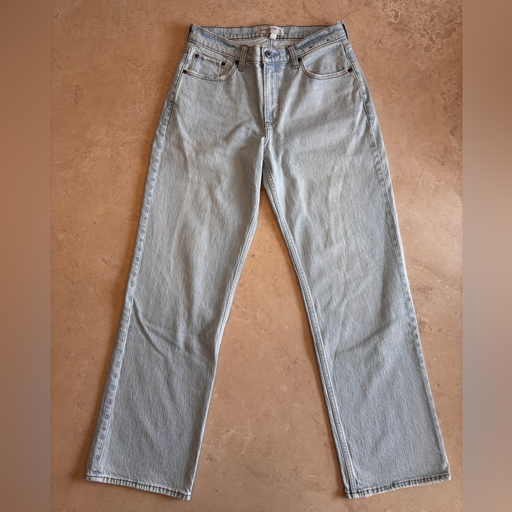 Abercrombie & Fitch Light Wash Denim Jeans